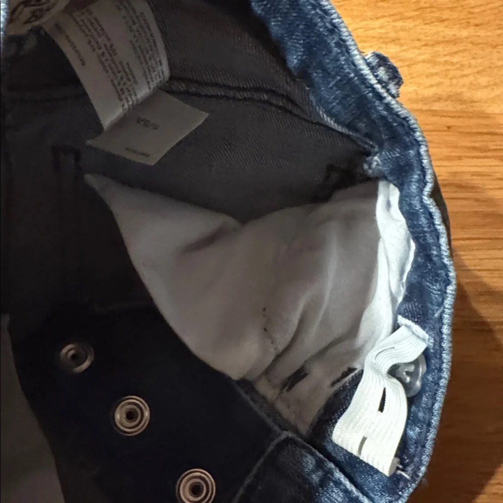 OshKosh B'gosh Blue Denim Button Fly snap up Jeans kids size 5 - Picture 6 of 7